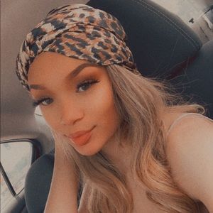 Meet your Posher, Lanette